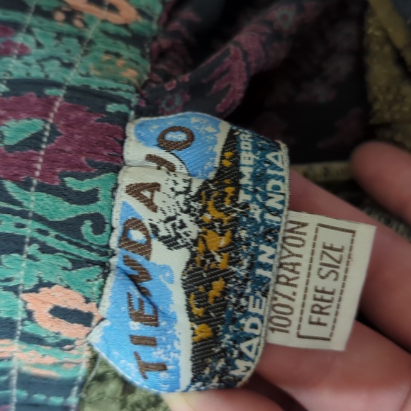 Vintage Tienda Ho Cropped Pants Boho Hippie Rayon Glass Buttons S/M Free Size - Picture 11 of 11